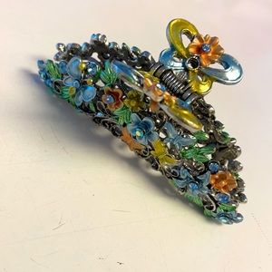 Hair clip- multicolored- one size